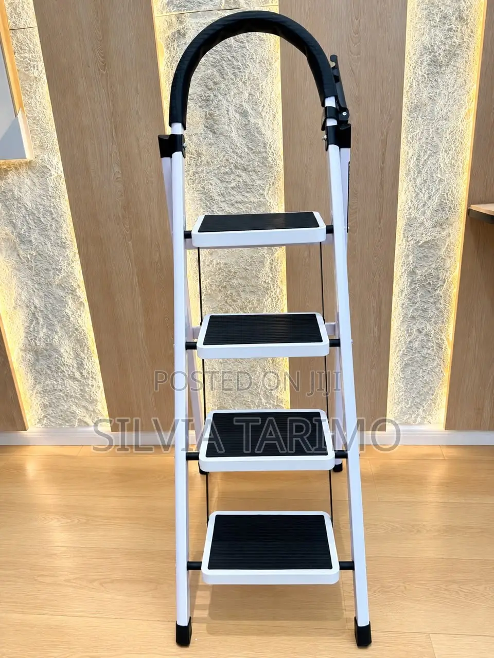 Folding Ladder With Safety Handrail
