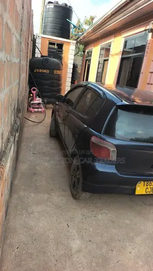Toyota Vitz 2005 Black