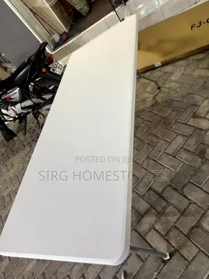 Event Table ( 180 Cm )