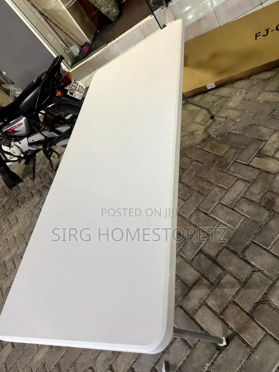 Event Table ( 180 Cm )