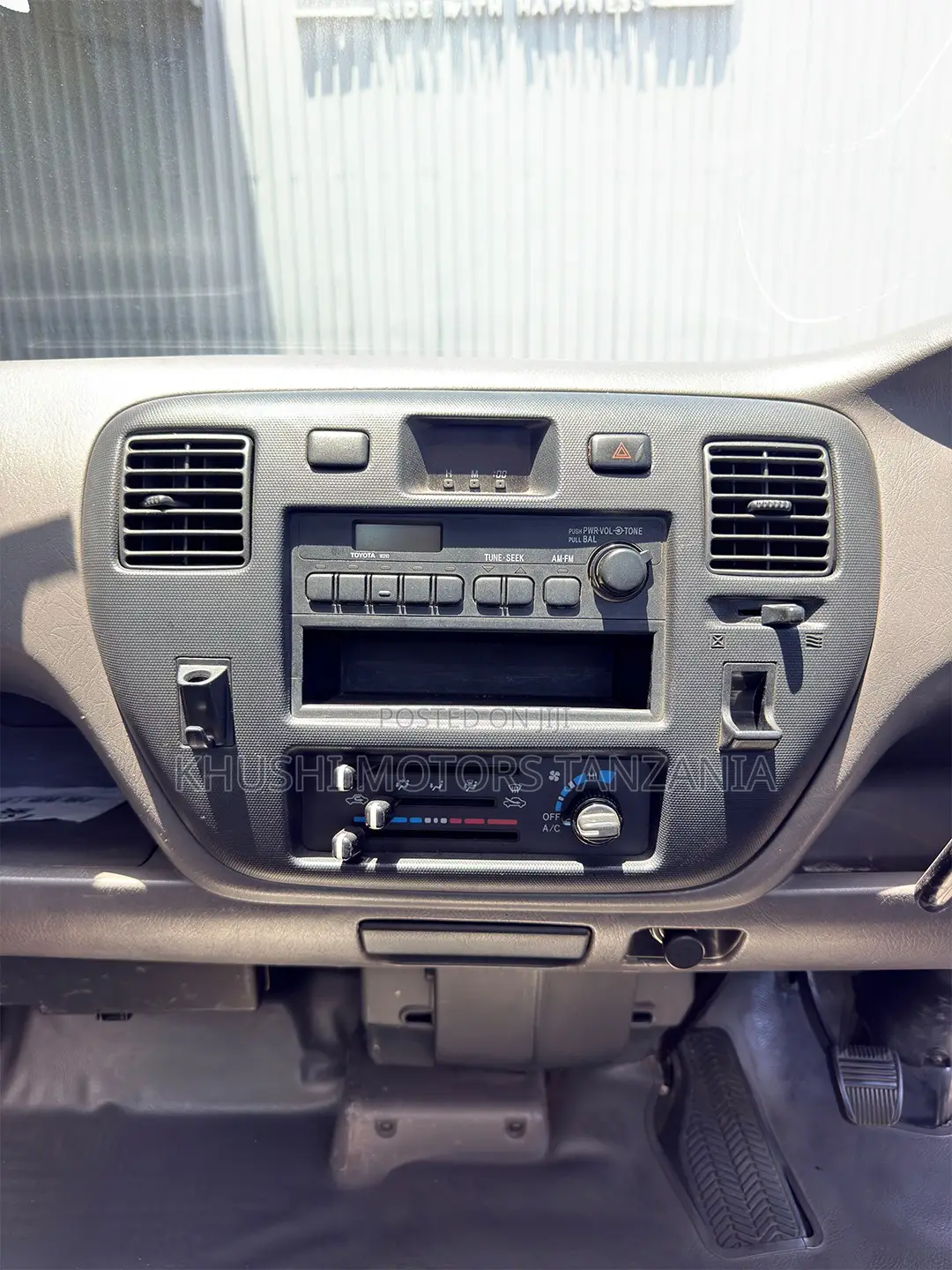 Toyota TownAce 2002 White