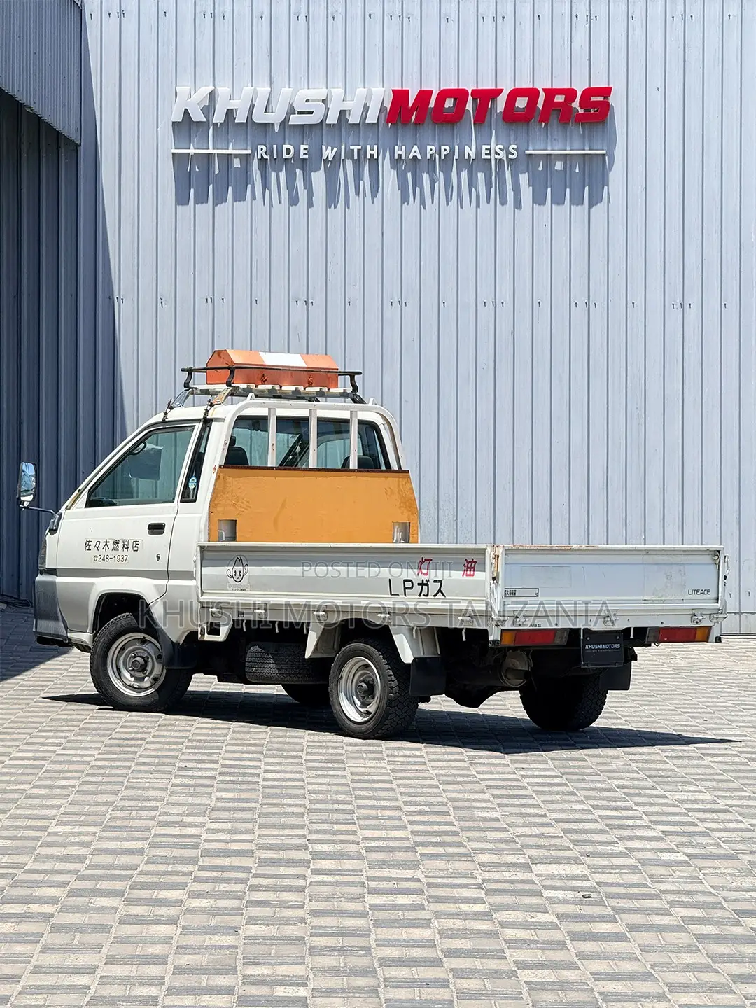 Toyota TownAce 2002 White