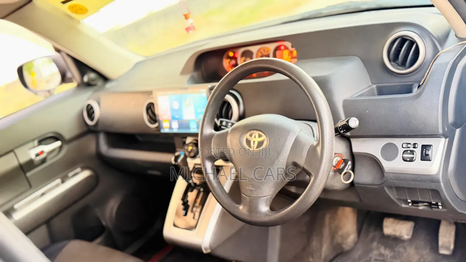 Toyota Rumion 1.5 FWD 2023 Black