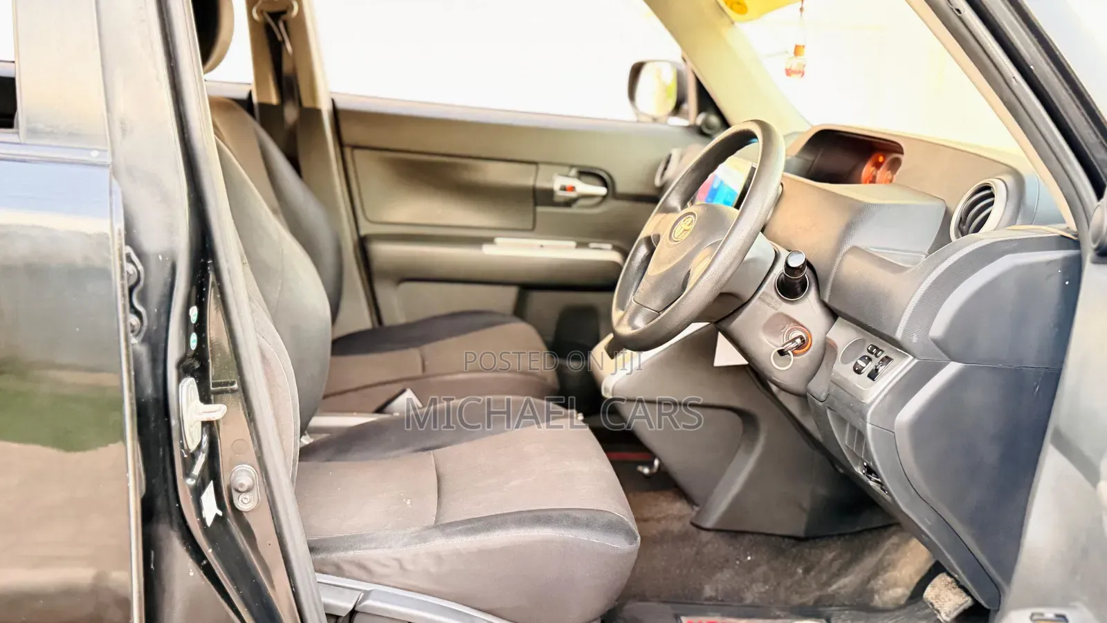 Toyota Rumion 1.5 FWD 2023 Black