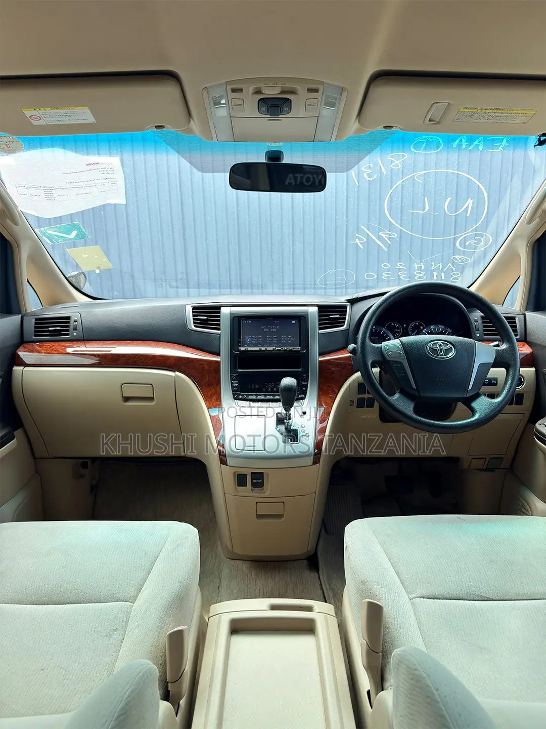 Toyota Alphard 2010