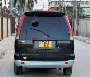 Toyota Noah 2.0 FWD (8 Seater) 2001 Black