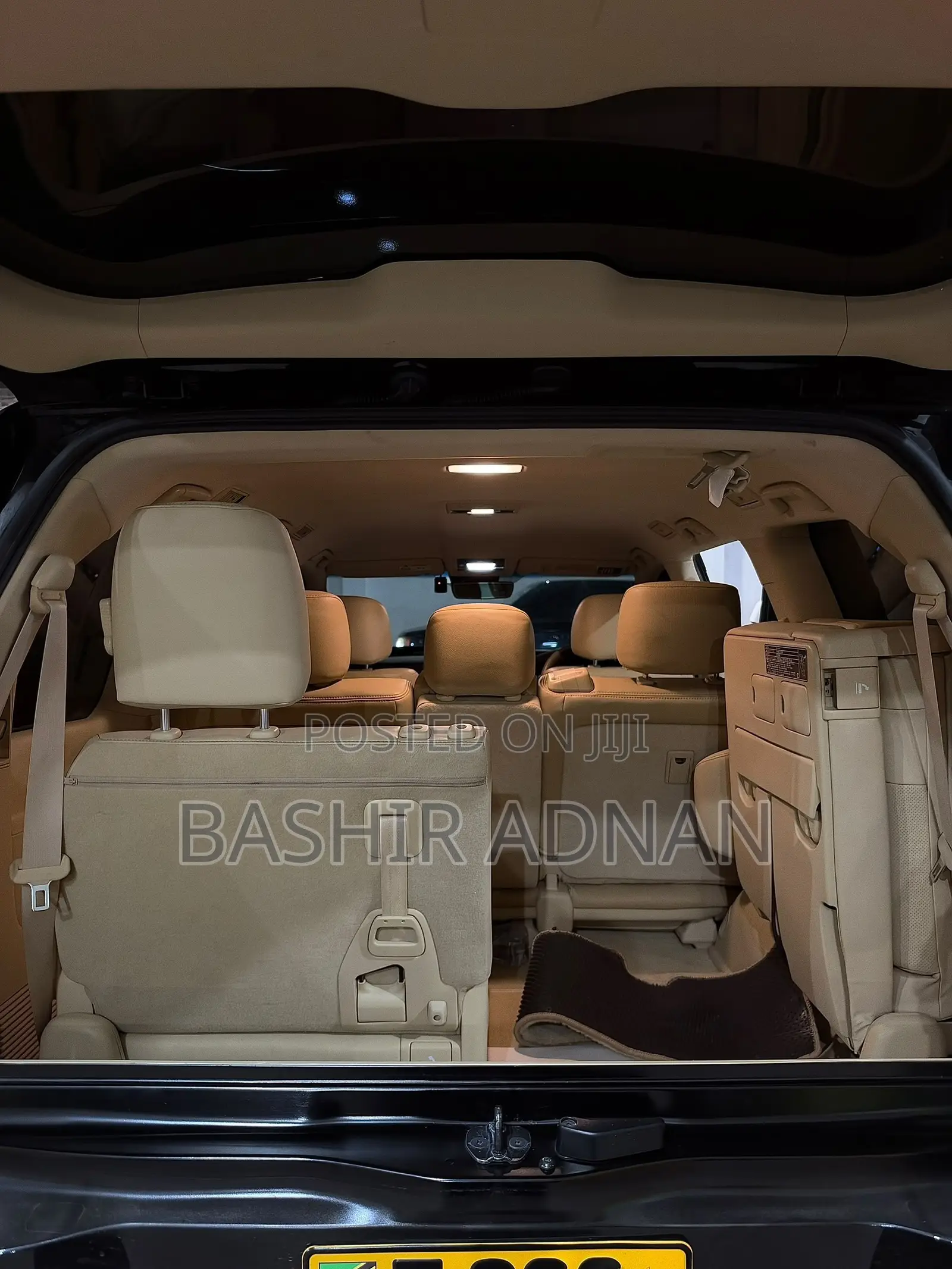 Toyota Land Cruiser 4.6 V8 AX 2017 Matt Black
