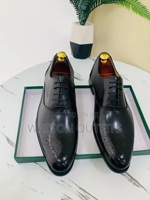Viatu in Clarks Design Official