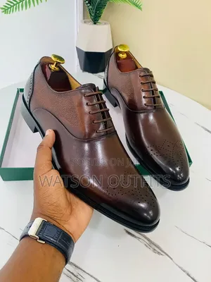 Viatu in Clarks Design Official