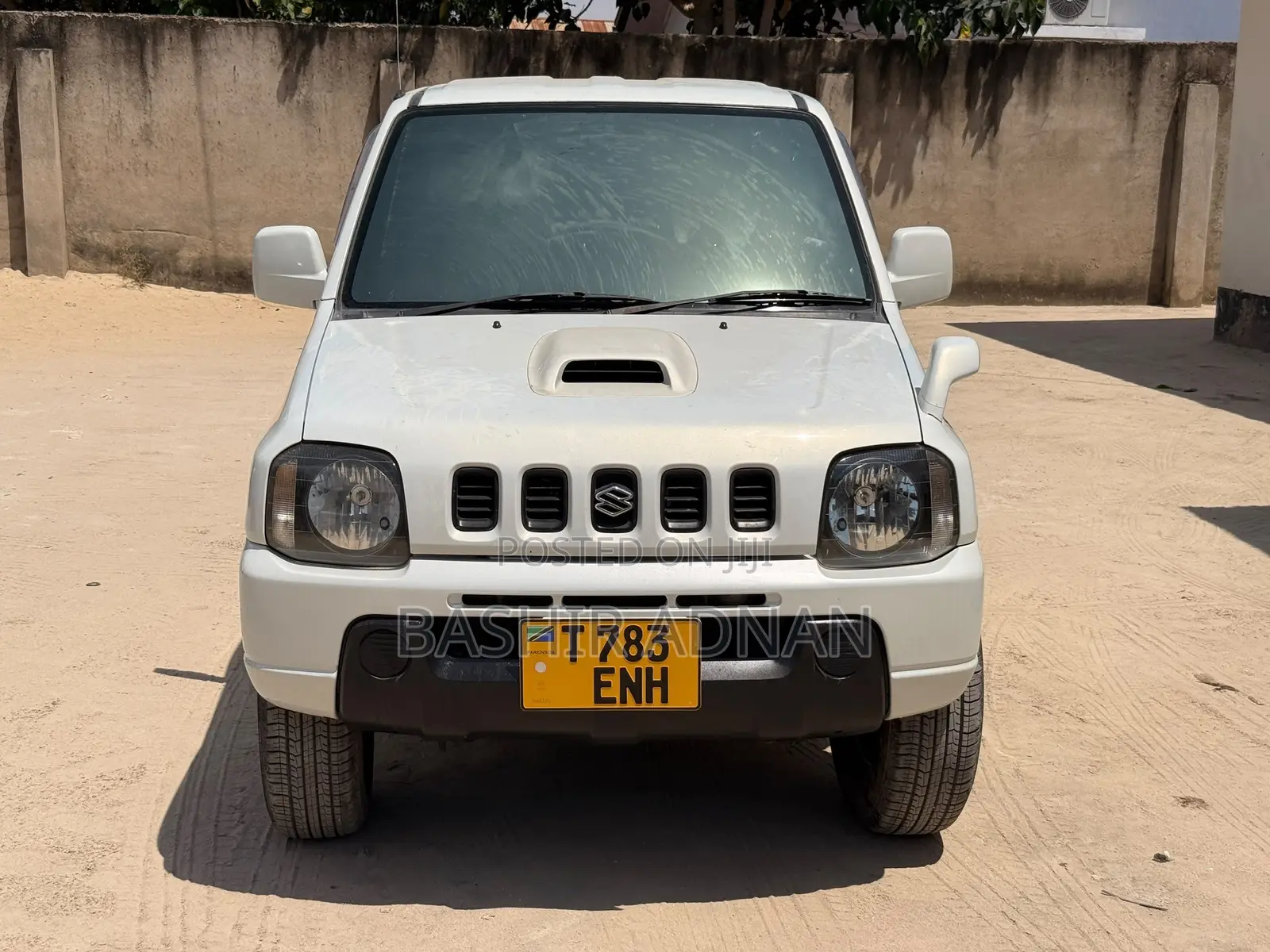 Suzuki Jimny 2000 White