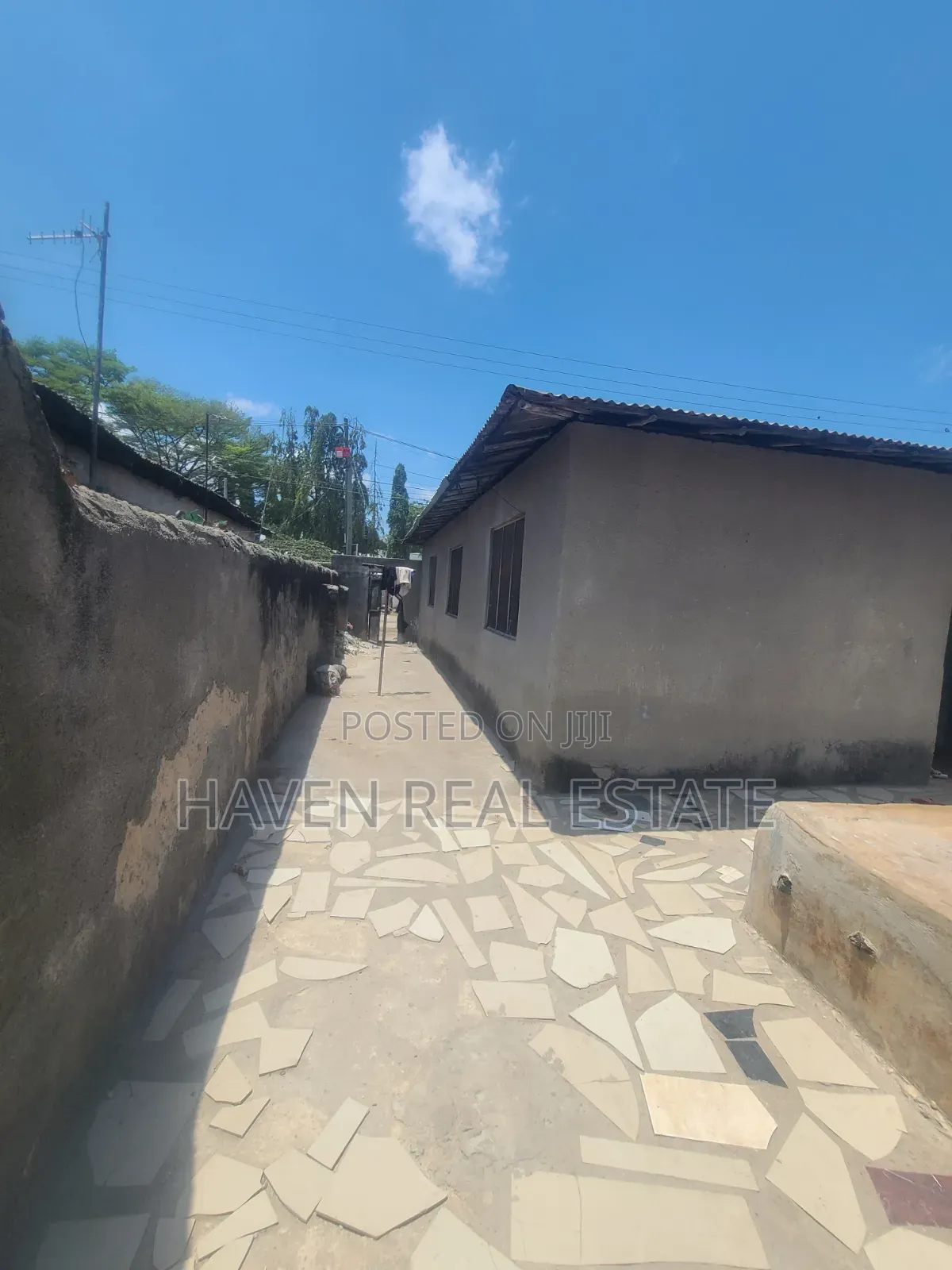 4bdrm House in Magomeni for sale