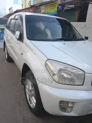 Toyota RAV4 2005 White