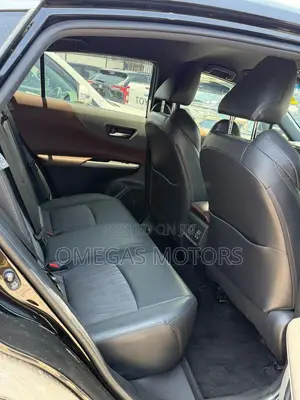 Toyota Harrier 2.0 2020 Black