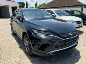 Toyota Harrier 2.0 2020 Black