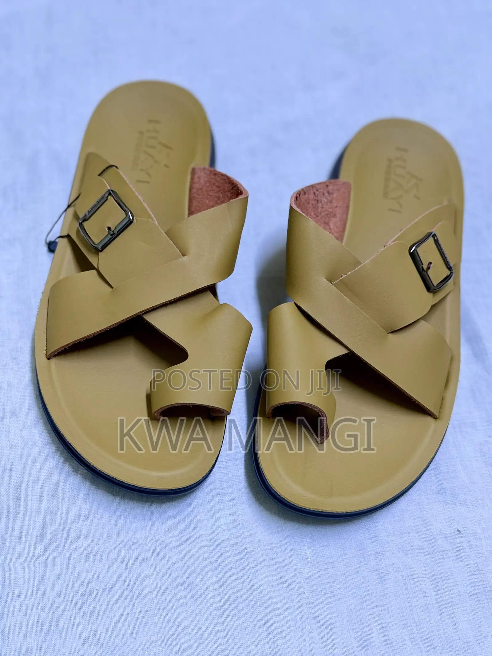 Huayi Men Sandals