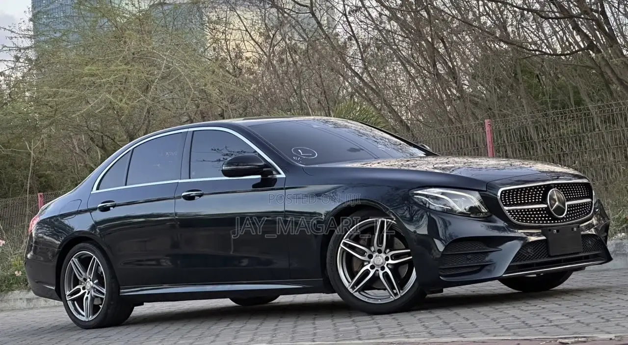 Mercedes-Benz C-Class 2017 Black