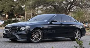Mercedes-Benz C-Class 2017 Black