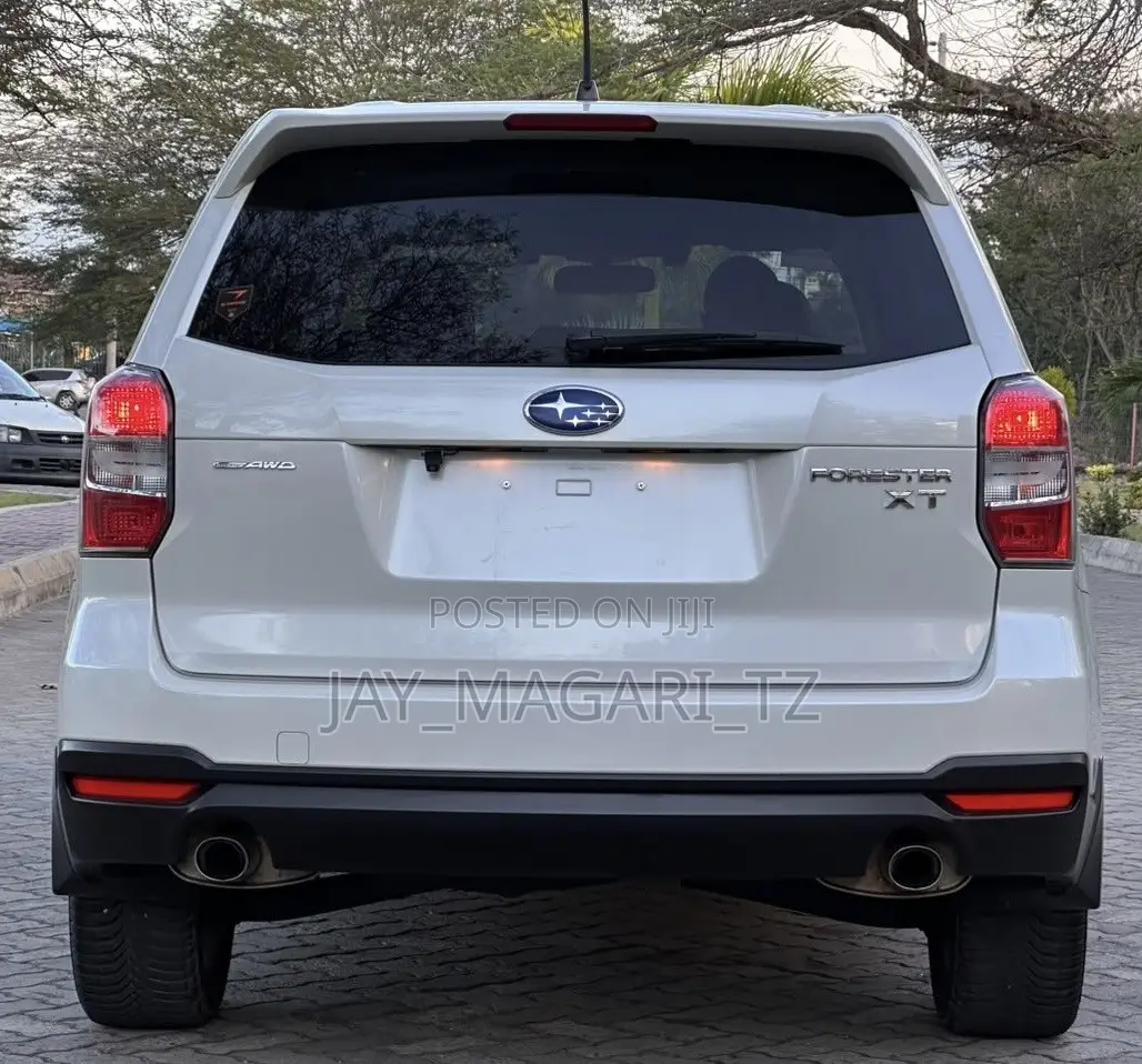 Subaru Forester 2015 White