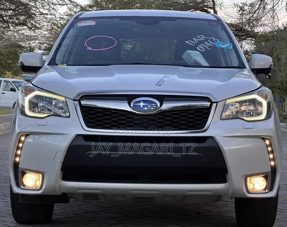 Subaru Forester 2015 White