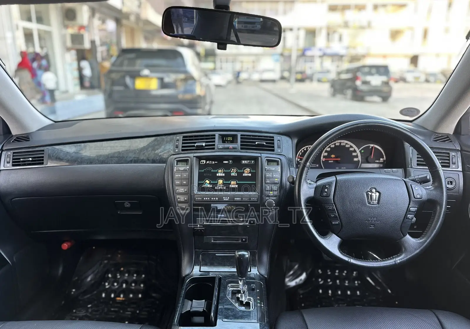 Toyota Crown 2006 White