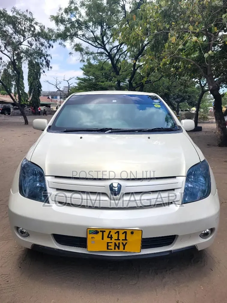 Toyota IST 2005 Pearl
