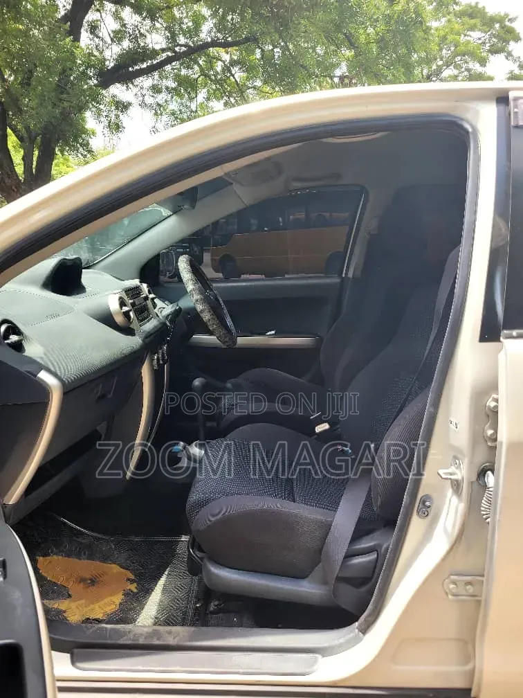 Toyota IST 2005 Pearl