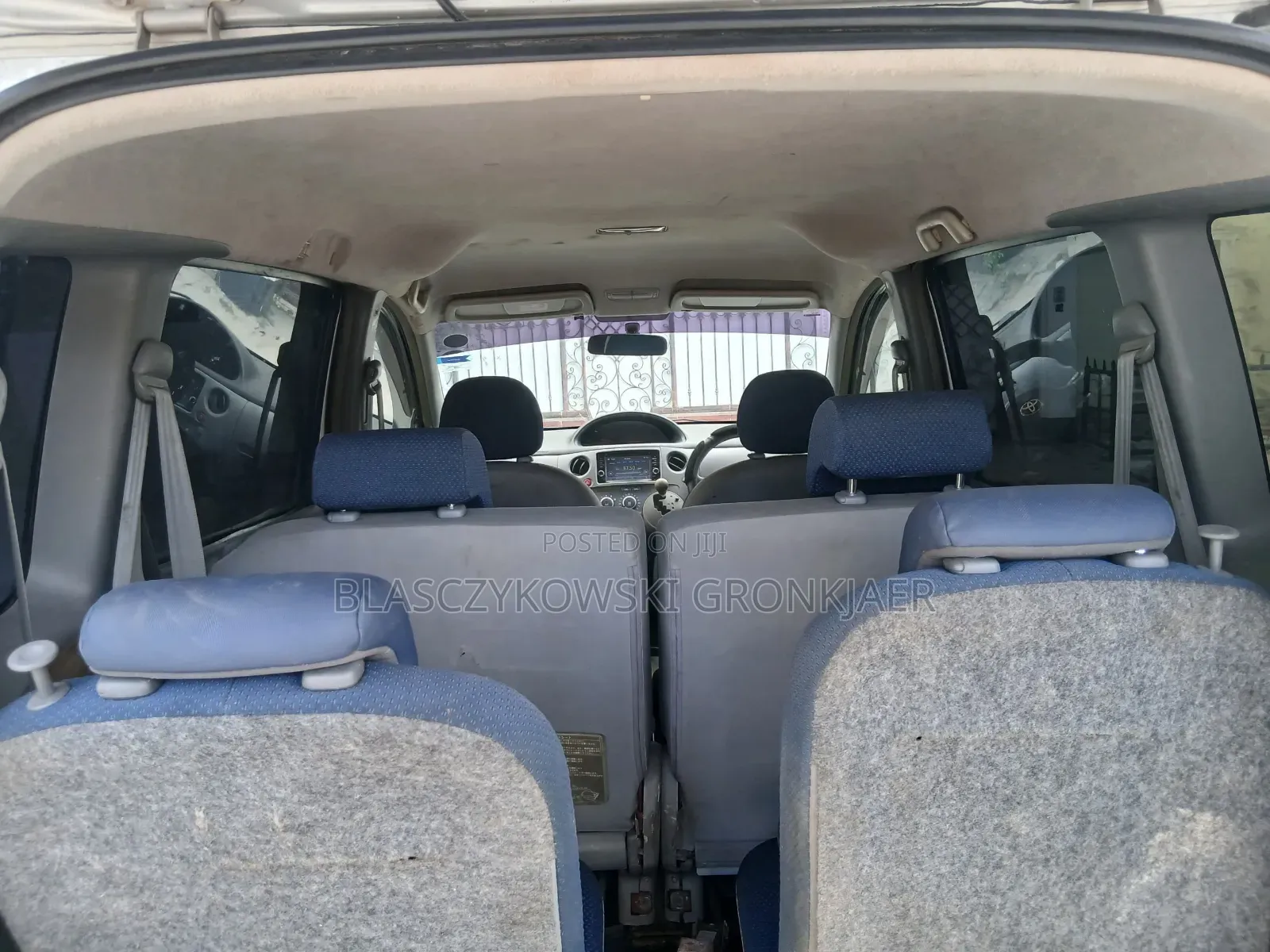 Toyota Sienta 1.5 AWD 2005 Silver