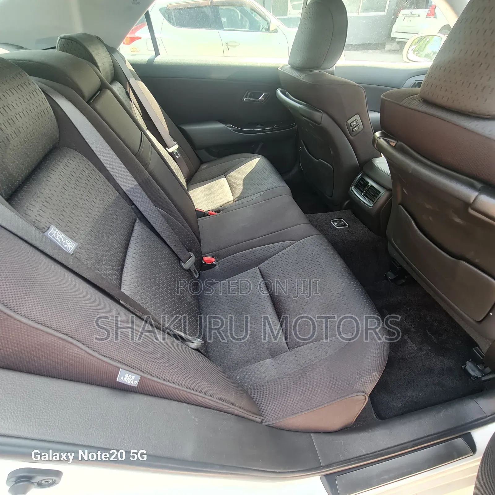 Toyota Crown 2009 White