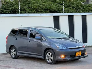 Toyota Wish 2005 Gray