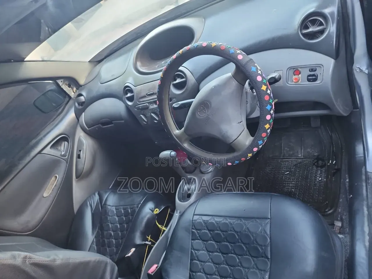 Toyota Vitz 2002 Blue