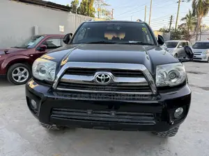 Toyota Hilux Surf 2.7 SSR 2007 Black