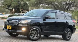 Toyota Vanguard 2011 Black