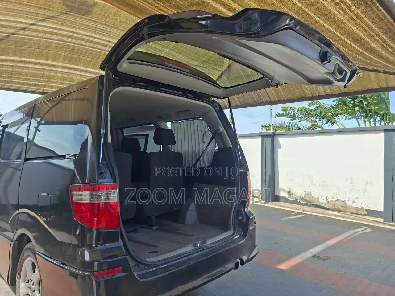 Toyota Alphard 2005 Black