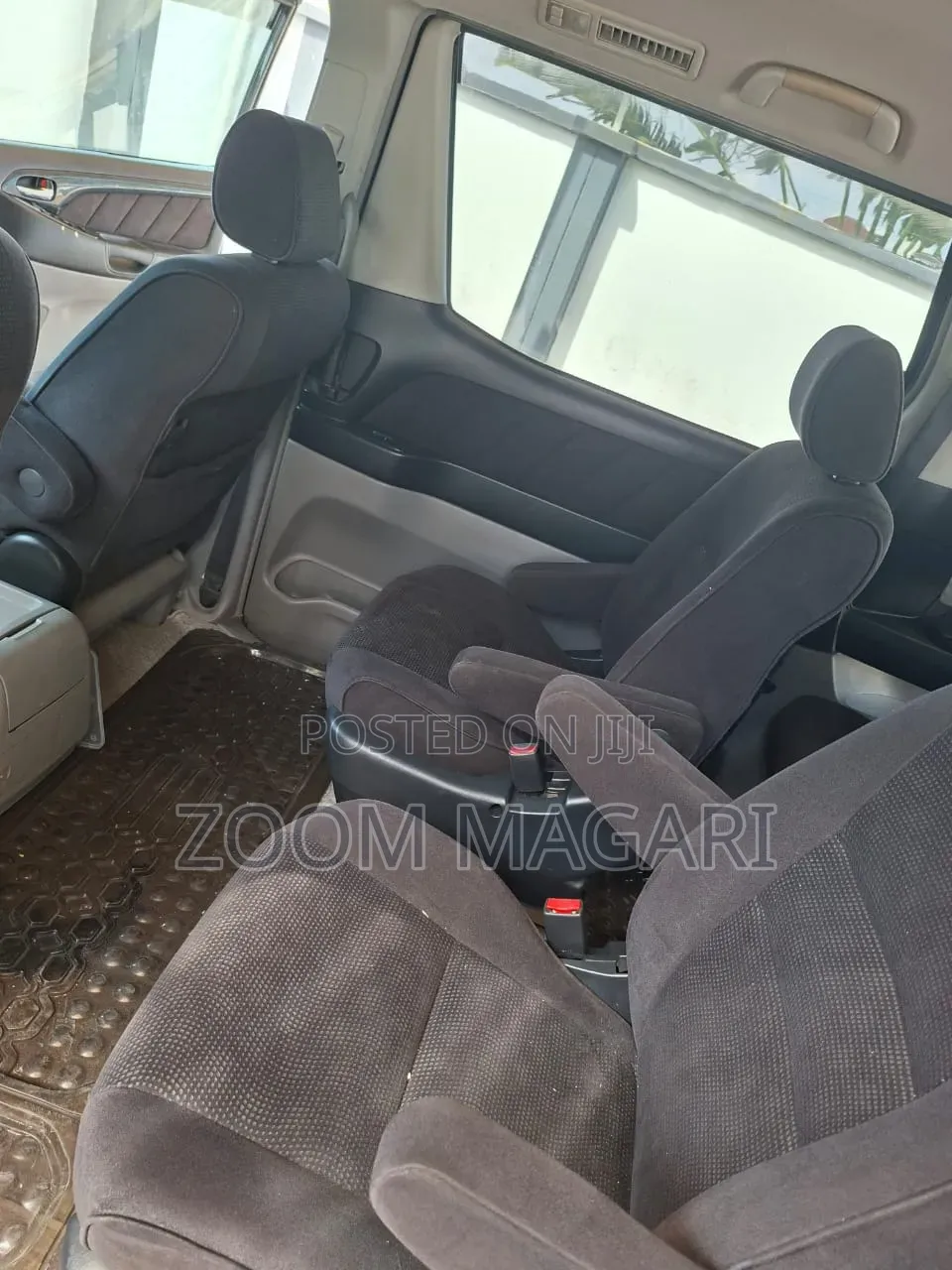 Toyota Alphard 2005 Black