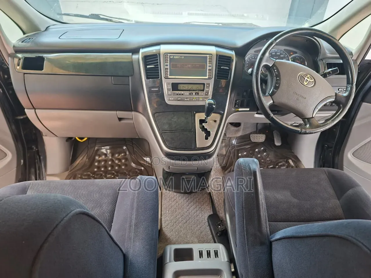 Toyota Alphard 2005 Black