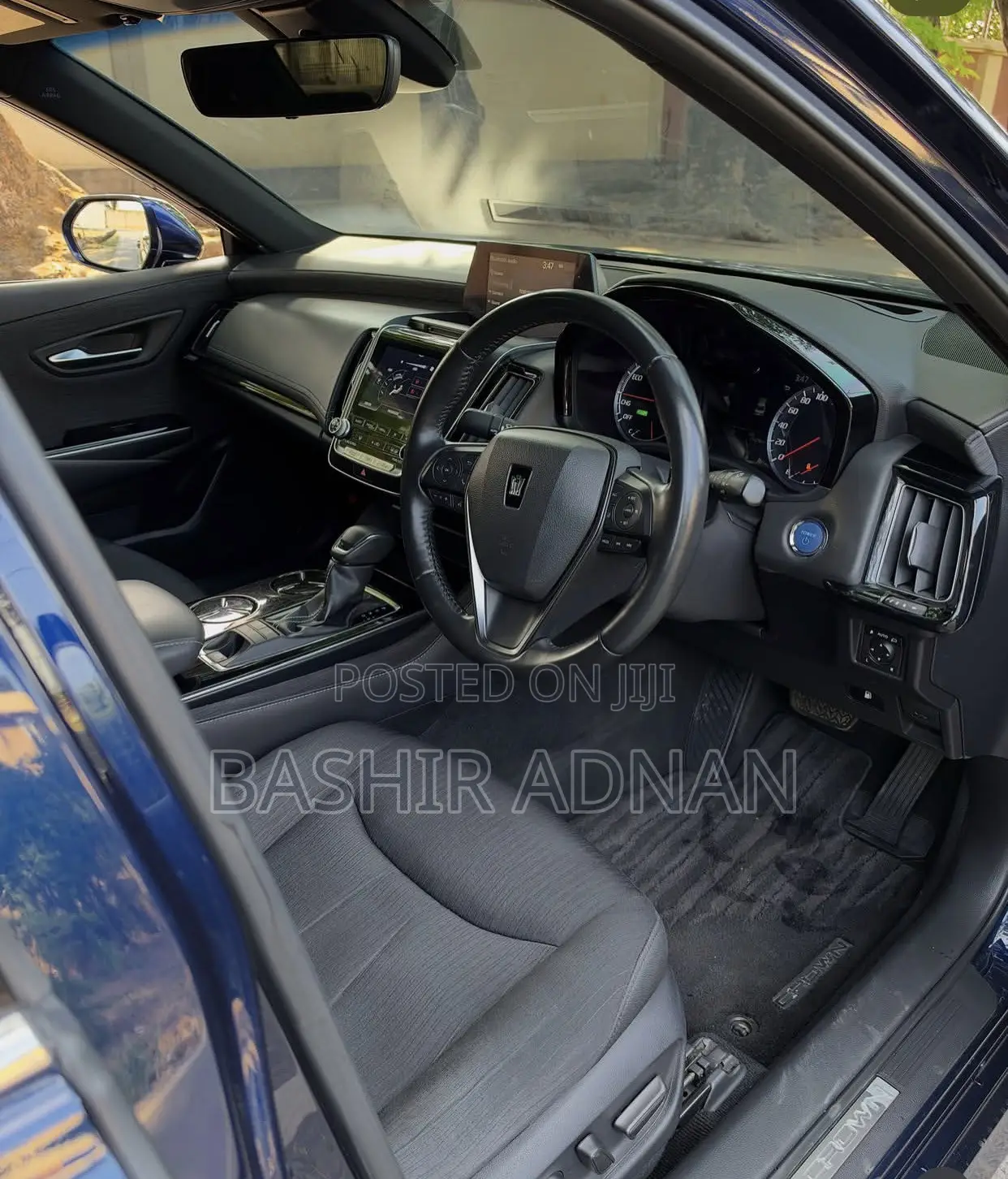 Toyota Crown 2019 Blue