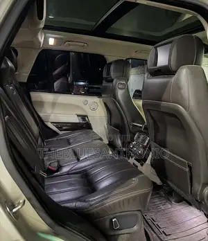 Land Rover Range Rover Vogue 2016 Silver