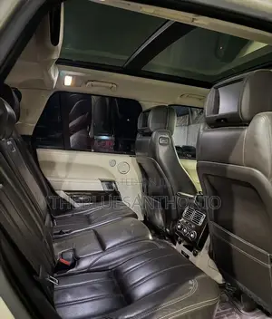 Land Rover Range Rover Vogue 2016 Silver