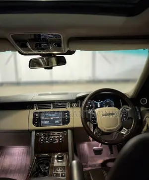 Land Rover Range Rover Vogue 2016 Silver