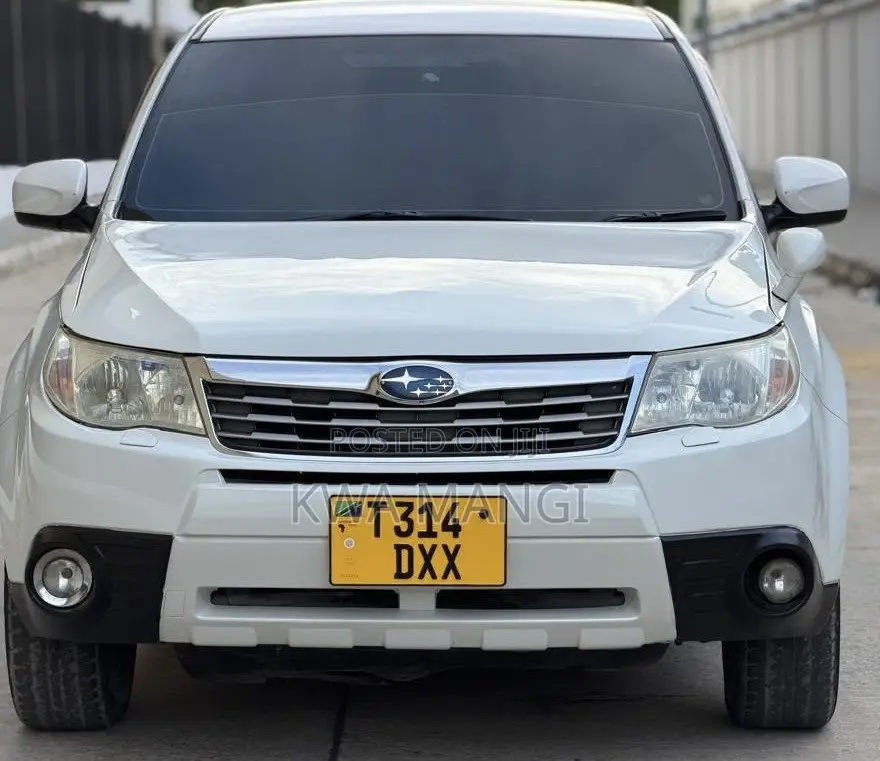 Subaru Forester 2009 White
