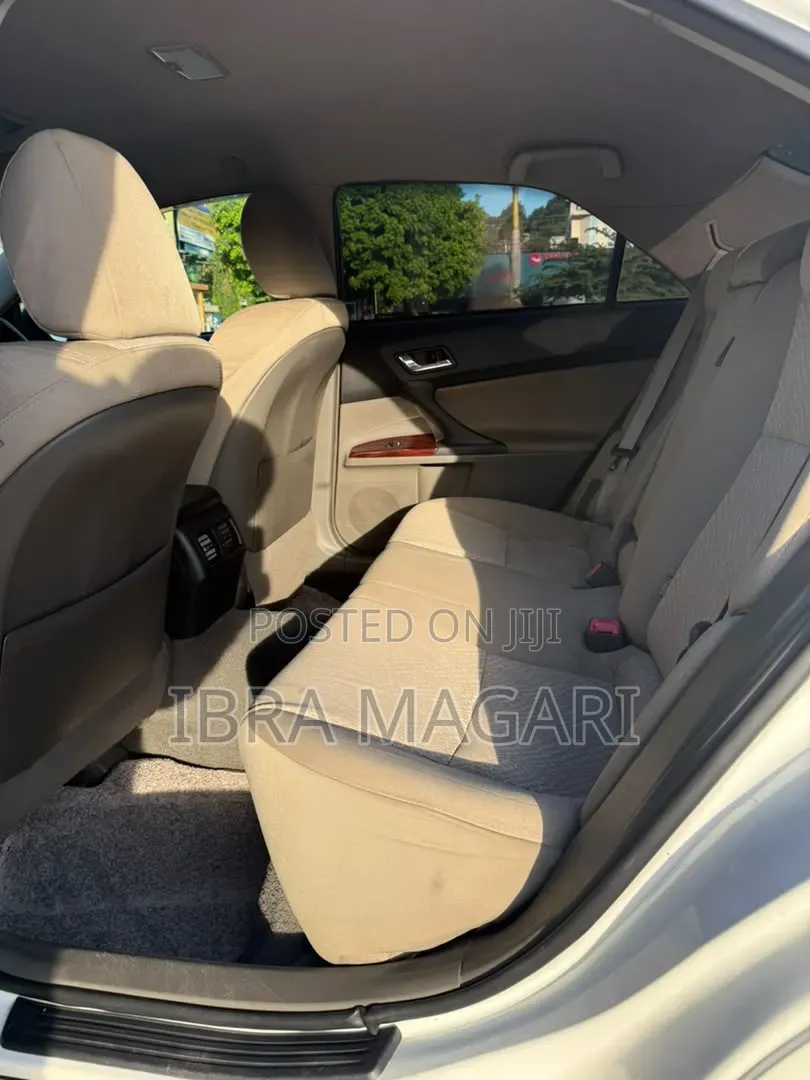 Toyota Mark X 2.5 AWD 2010 White