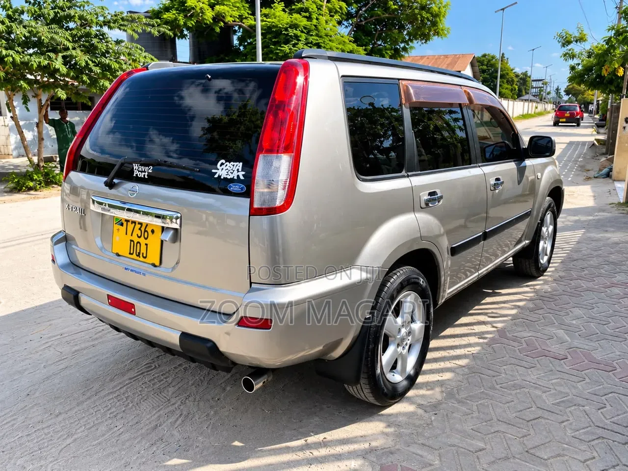 Nissan X-Trail 2004 Silver