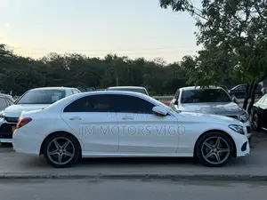 Mercedes-Benz C200 2014 Pearl