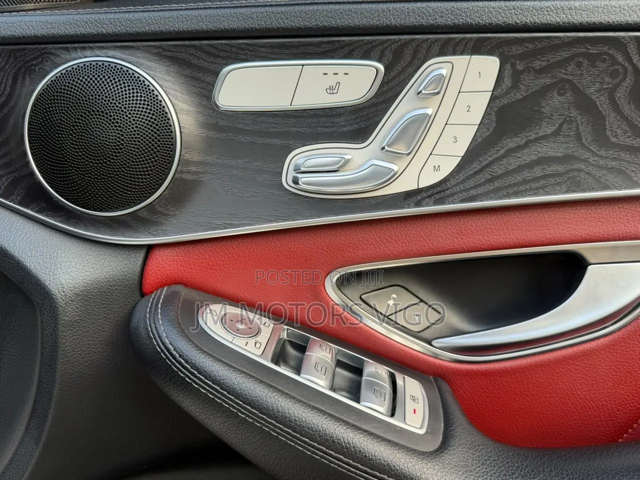 Mercedes-Benz C200 2014 Pearl