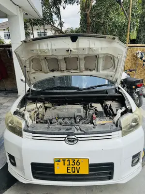 Toyota Corolla Rumion 2013 White