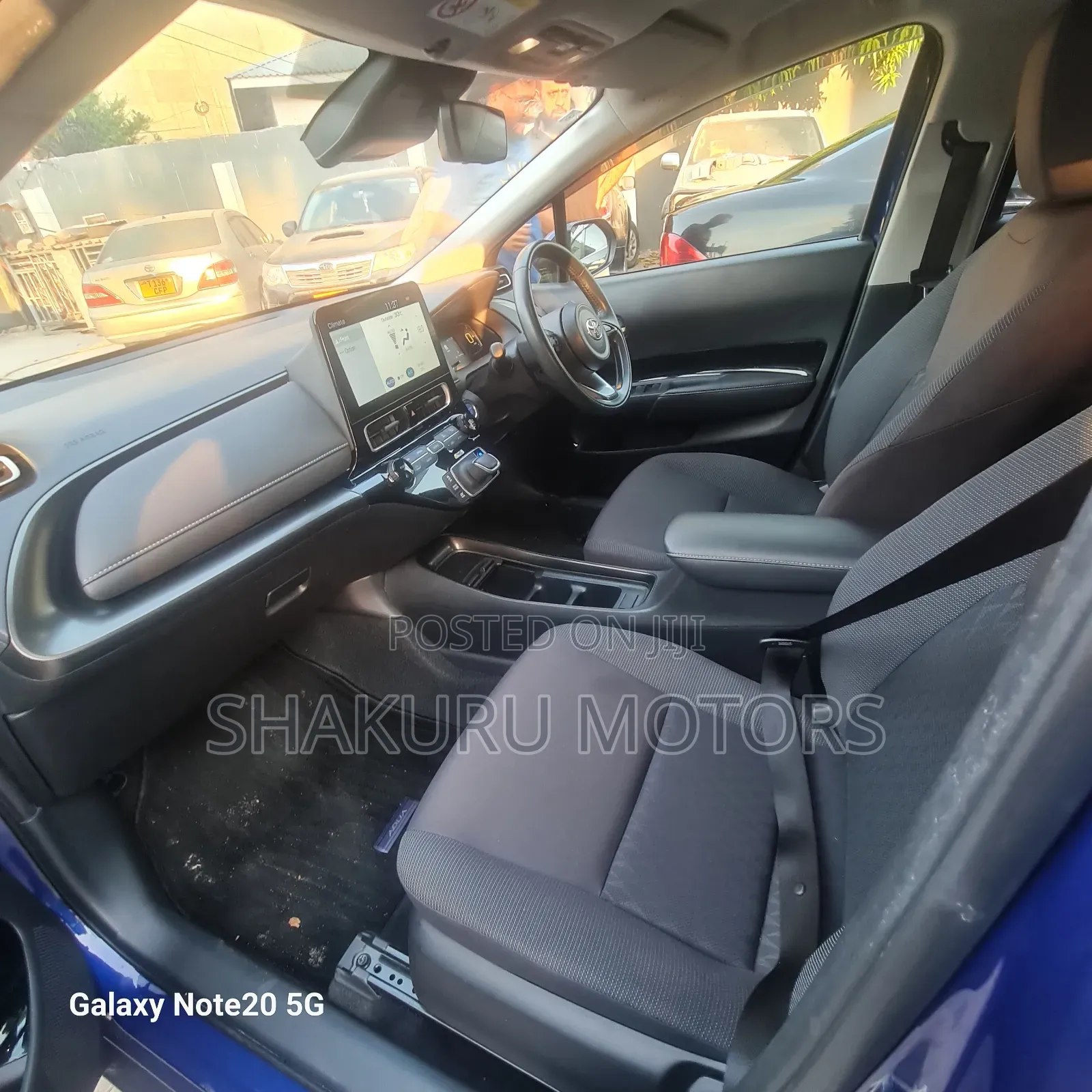 Toyota Aqua 2023 Blue