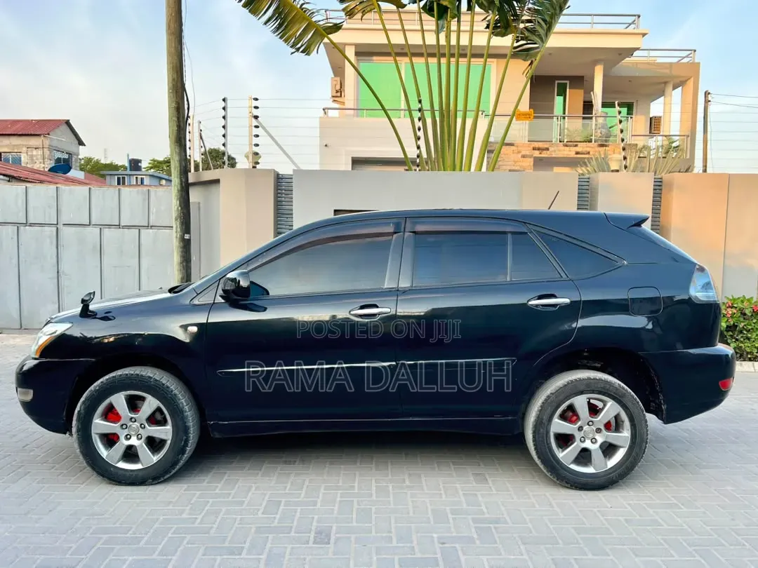 Toyota Harrier 2004 Black