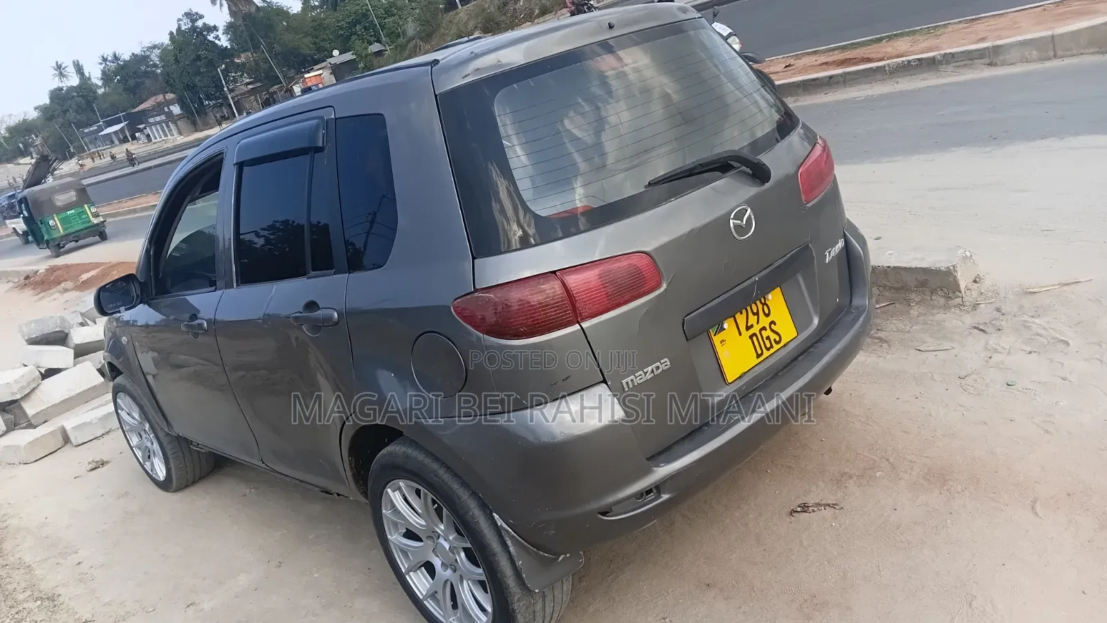 Mazda Demio 2005 Gray