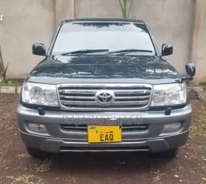 Toyota Land Cruiser HDJ 100 2003 Green