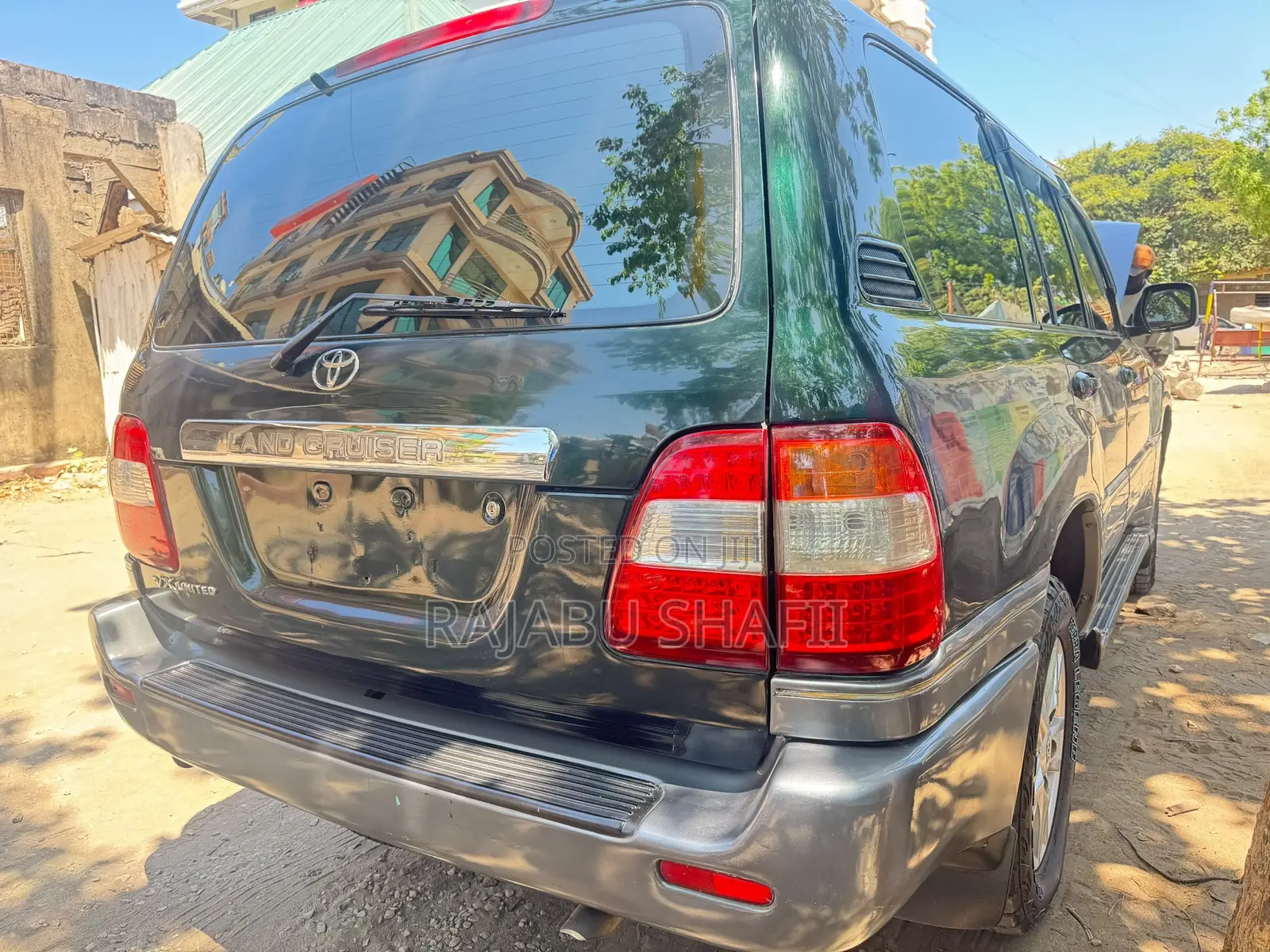 Toyota Land Cruiser HDJ 100 2003 Green